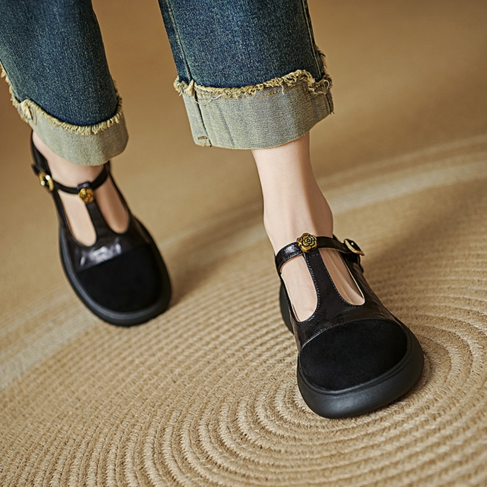 Mocassins Femininos Clássicos  - Leather Classic Strap avaliação e preço